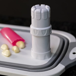 Triturador de alho - com descascador silicone
